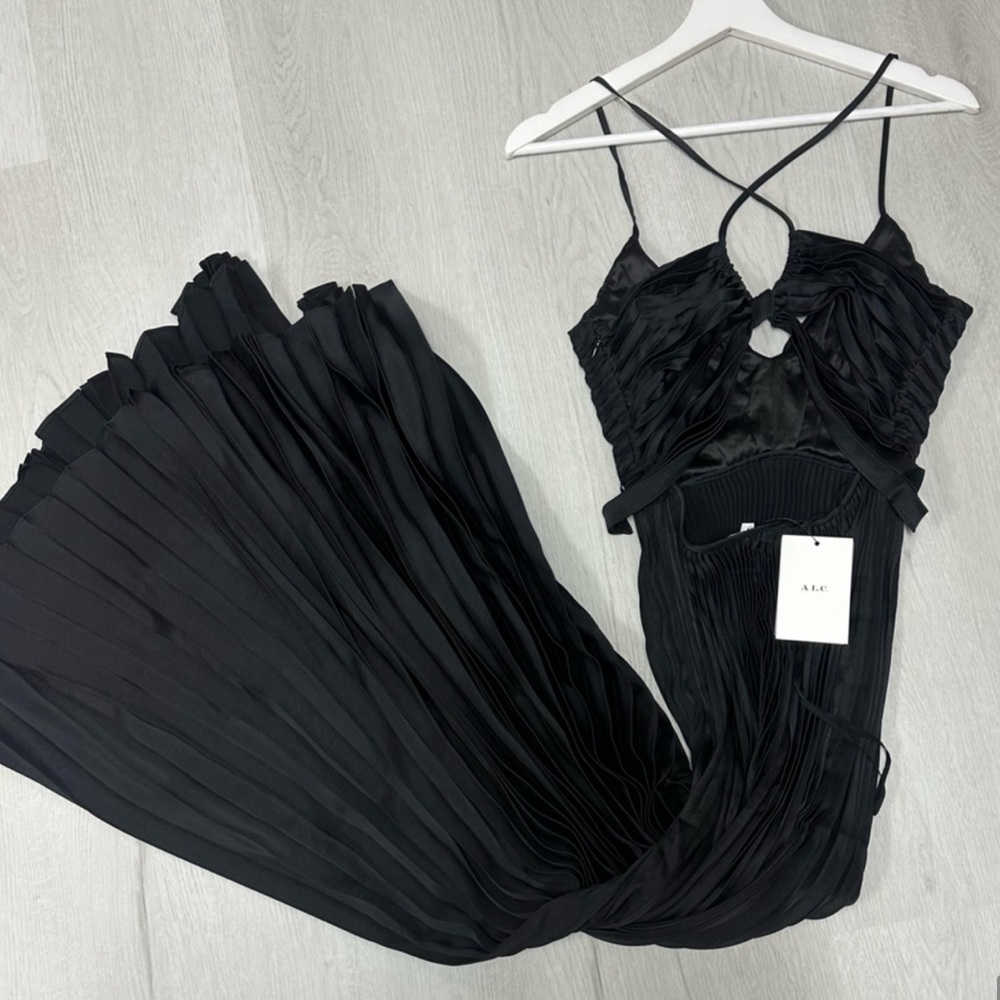 ALC Aries Satin Pleated Dress in Black. - Picture 10 of 11